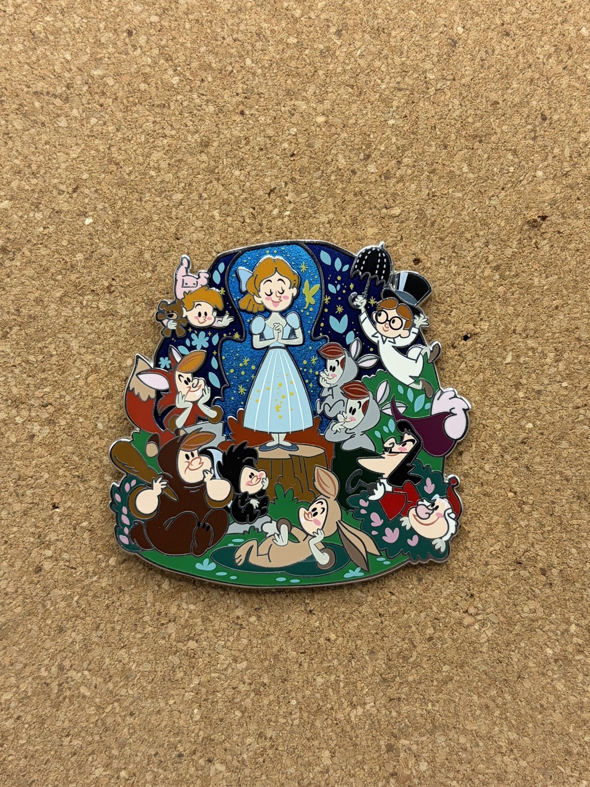 Peter Pan Supporting Cast Family Cluster Wendy Michael Hook Lost Boys Disney Pin