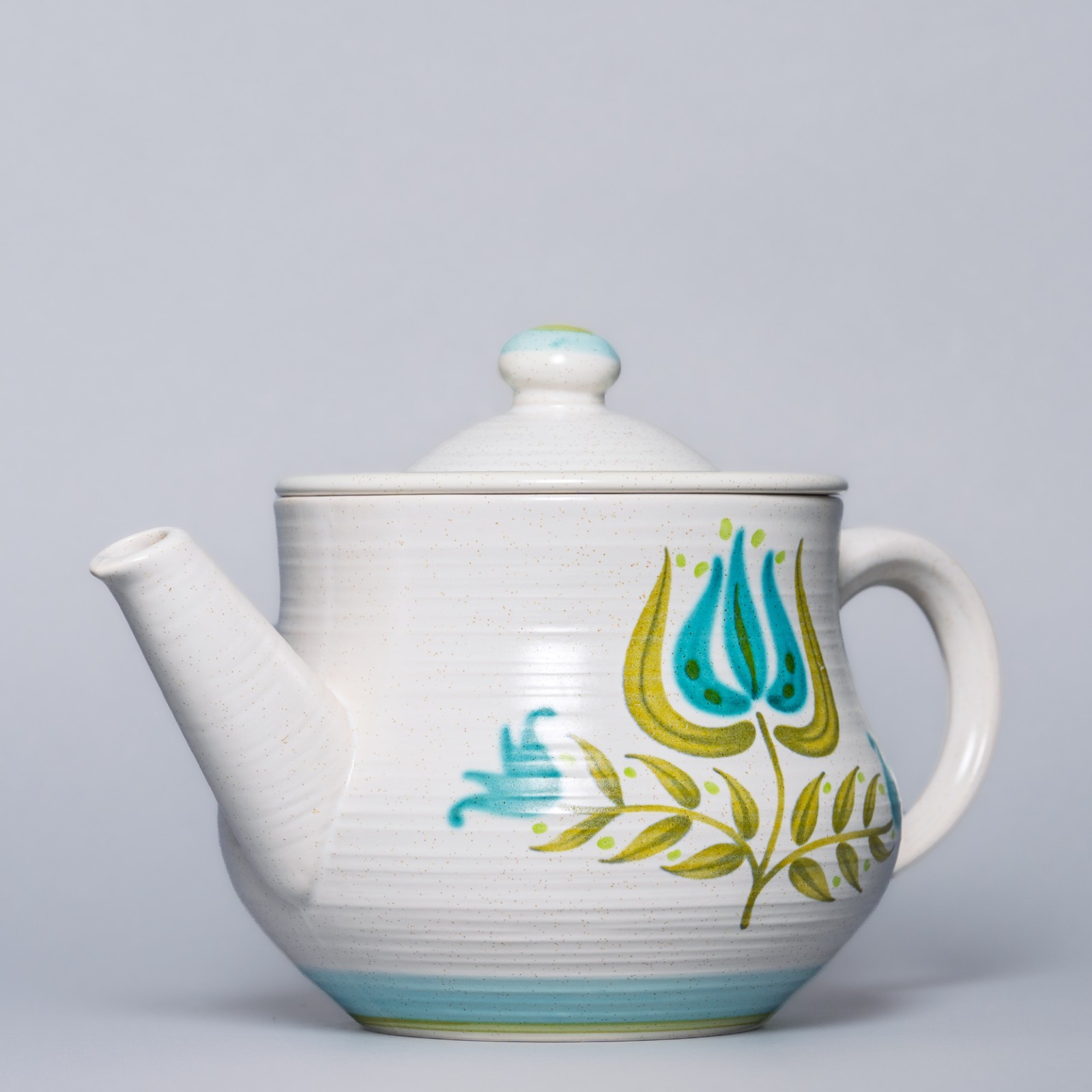 Franciscan Earthenware, Tulip Time, 6-Cup Tea Pot, Excellent Vintage Condition!