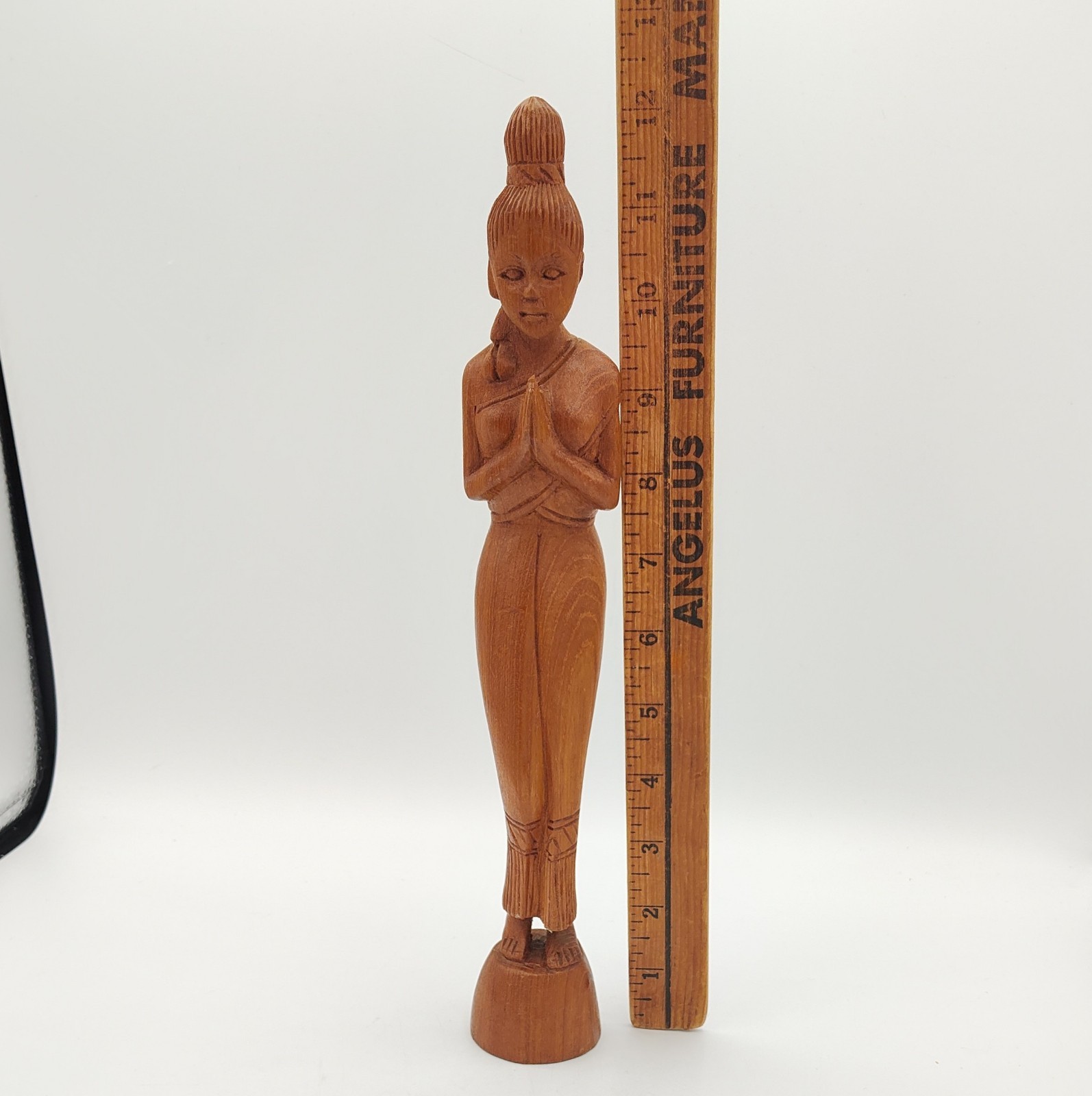Thai Sawasdee Lady Welcome Praying Statue Hand Carved Wood 12.25 Inch Tall