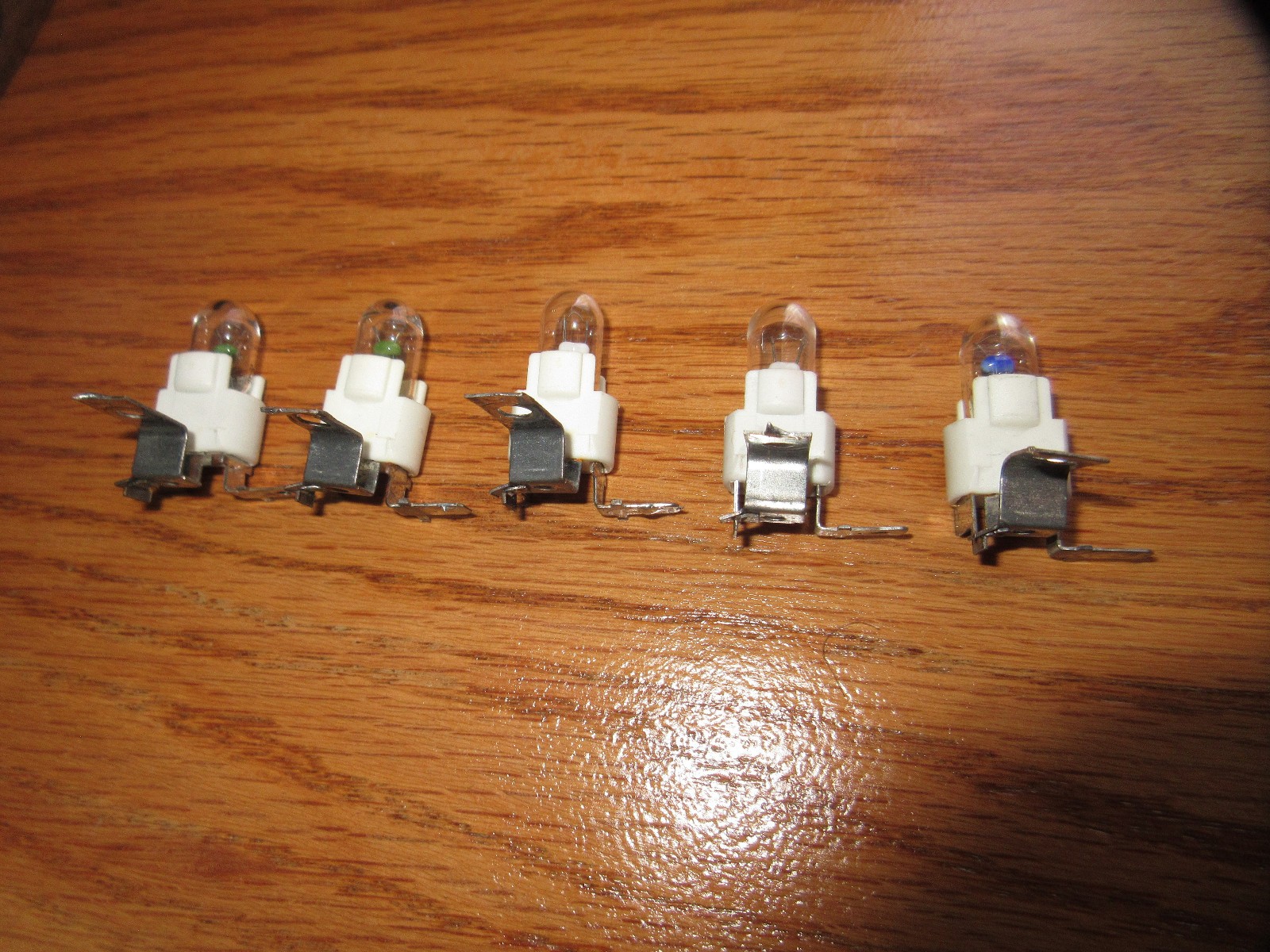 5 Lampholder Socket #c for Bally pinball machines with bulbs #555 HARD TO FIND