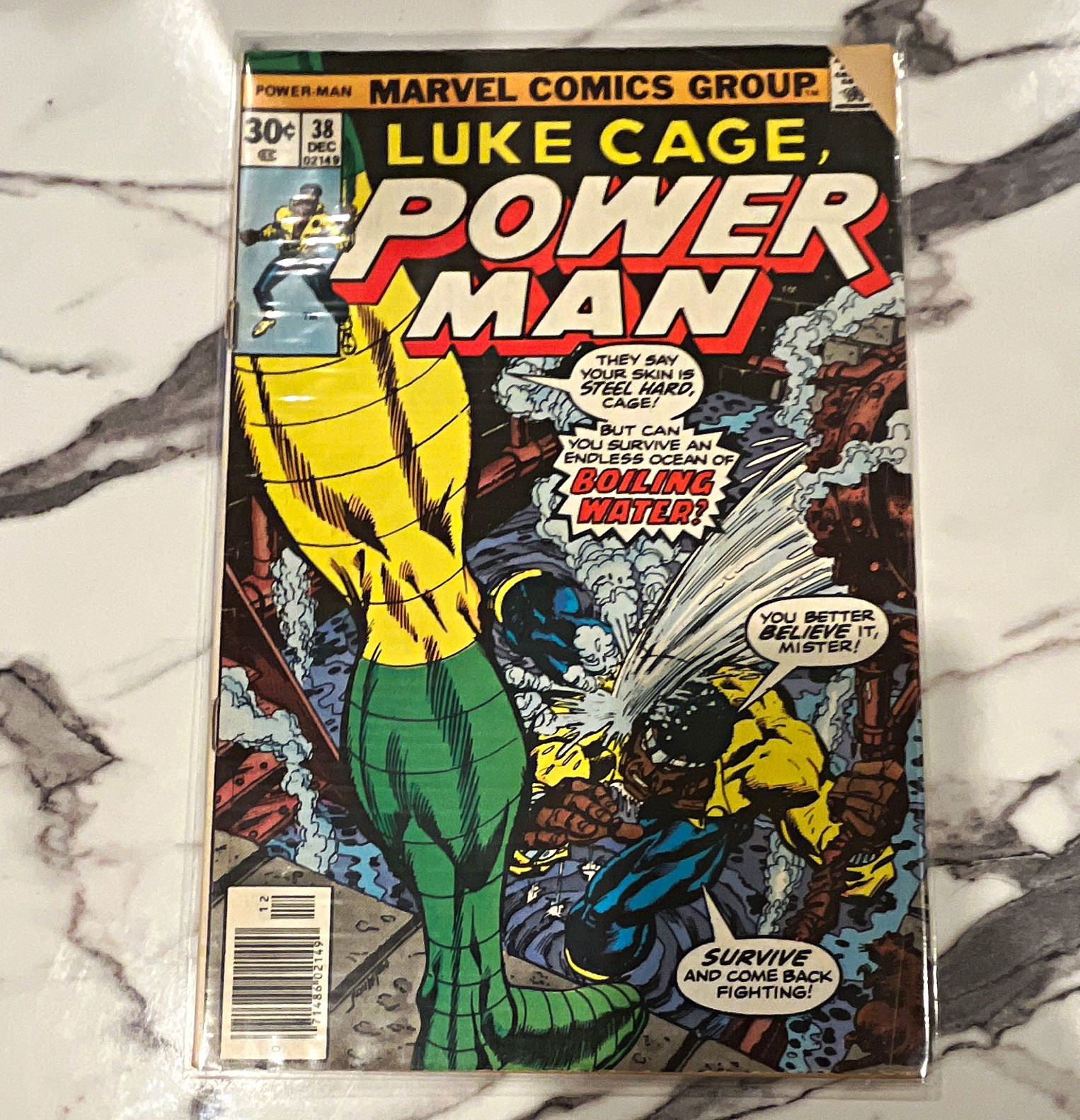 Marvel Comics Luke Cage, Power Man #38 (1976) Bronze Age Single Issue