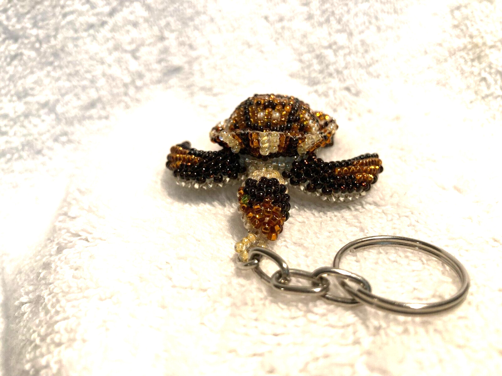 Glass Beads Sea Turtle Key Chain 3/4″ Thick x 2 3/4″ x 2 1/4