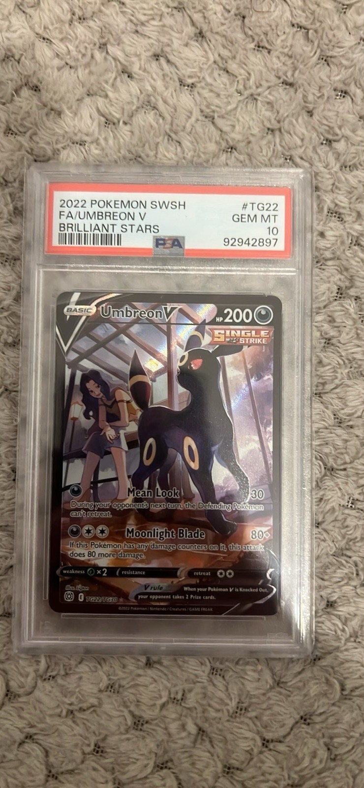POKEMON BRILLIANT STARS #TG22 FULL ART/UMBREON V PSA 10 *CRACKED*