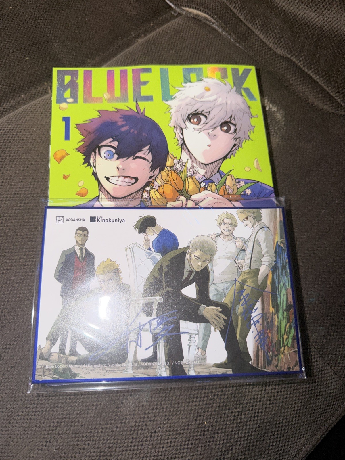 Blue Lock Vol. 1 Kinokuniya Exclusive+ Shikishi Board