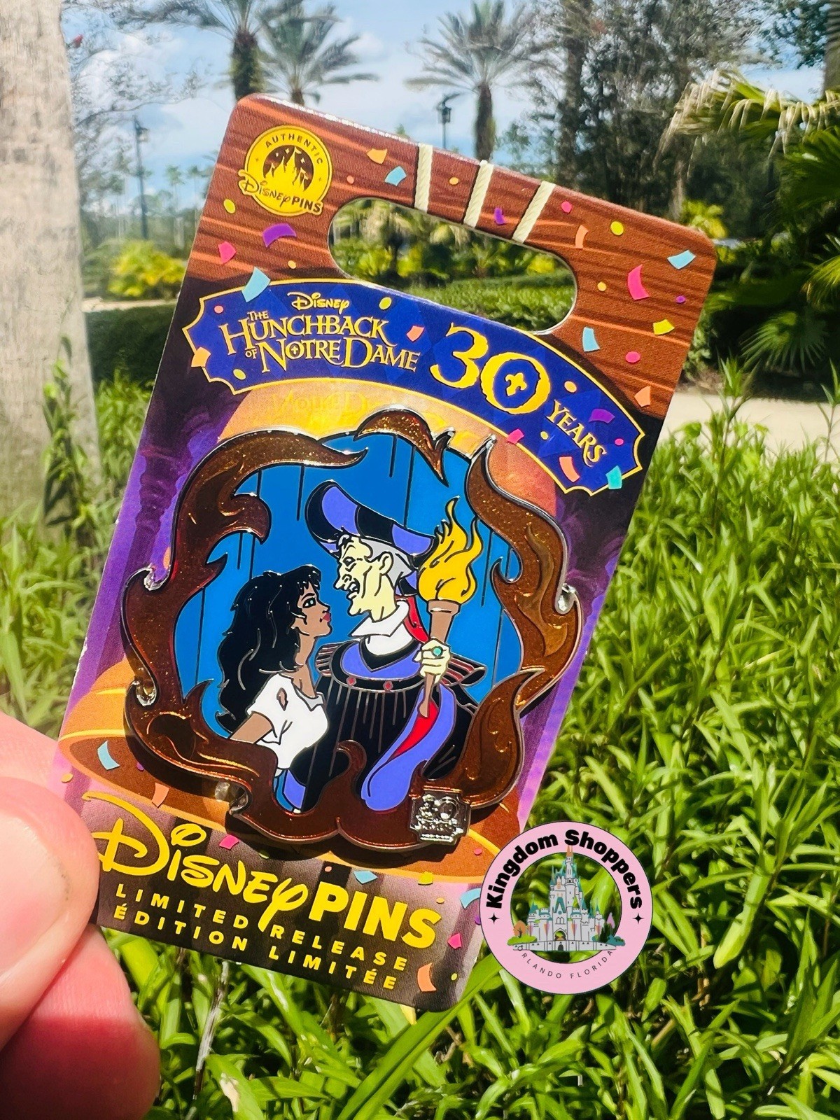 2026 Disney Parks Pin Hunchback Of Notre Dame 30th Esmeralda & Frollo LR