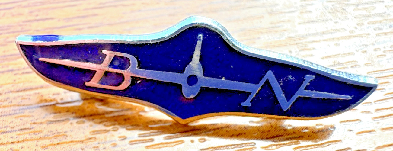 British Nylon Spinners BNS Enamel Pin Badge Textile Company Vintage Collectable