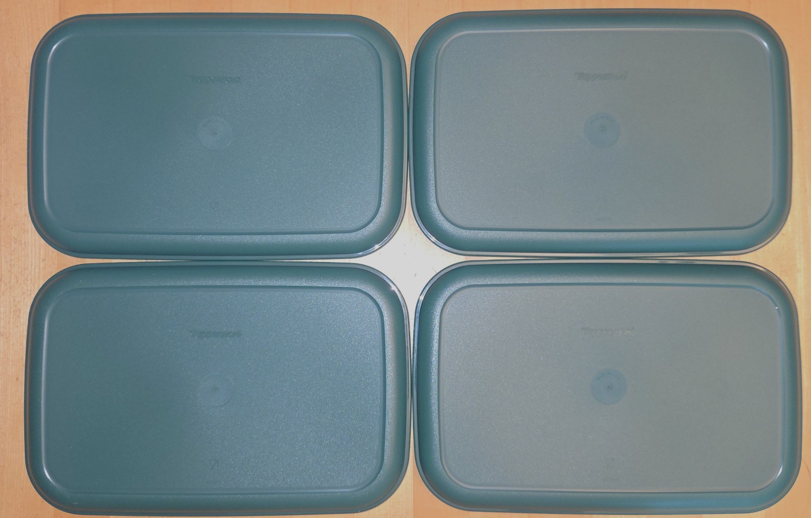 Tupperware Plates Rectangular Set 4 GREEN Rectangle Luncheon Sandwich small Tray
