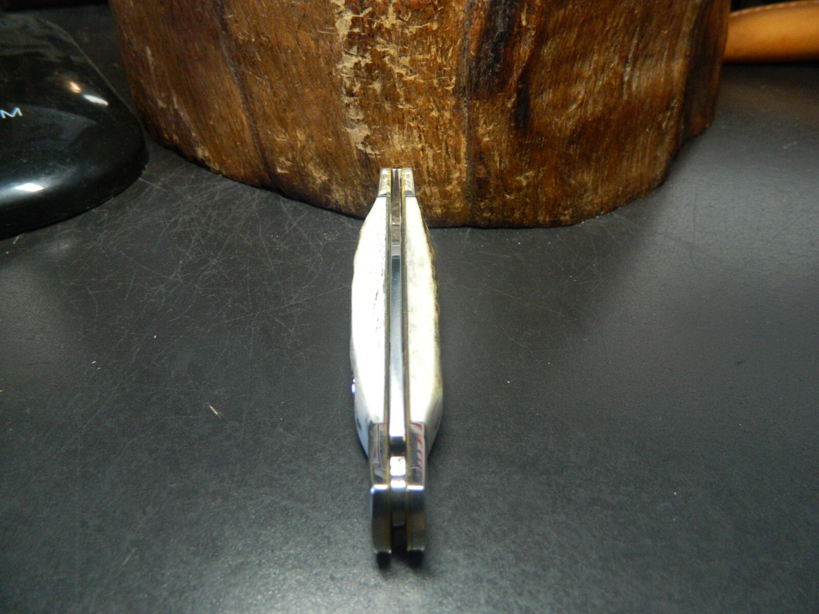 BOKER POCKET KNIFE 3 3/4″ CLOSED GENUINE STAG HANDLE D2 TOOL STEEL LOCKING BLADE