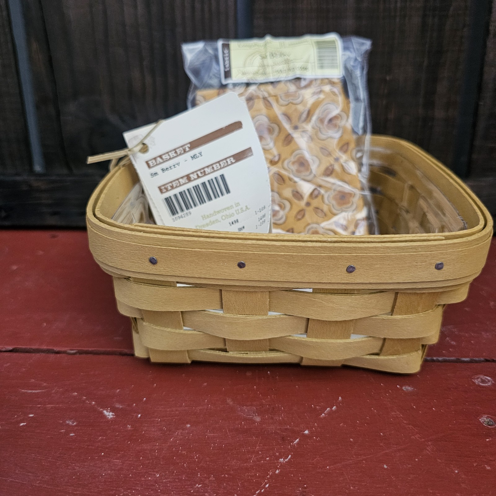 Longaberger Small Berry Basket Light Yellow W/ Gold Fields Liner New
