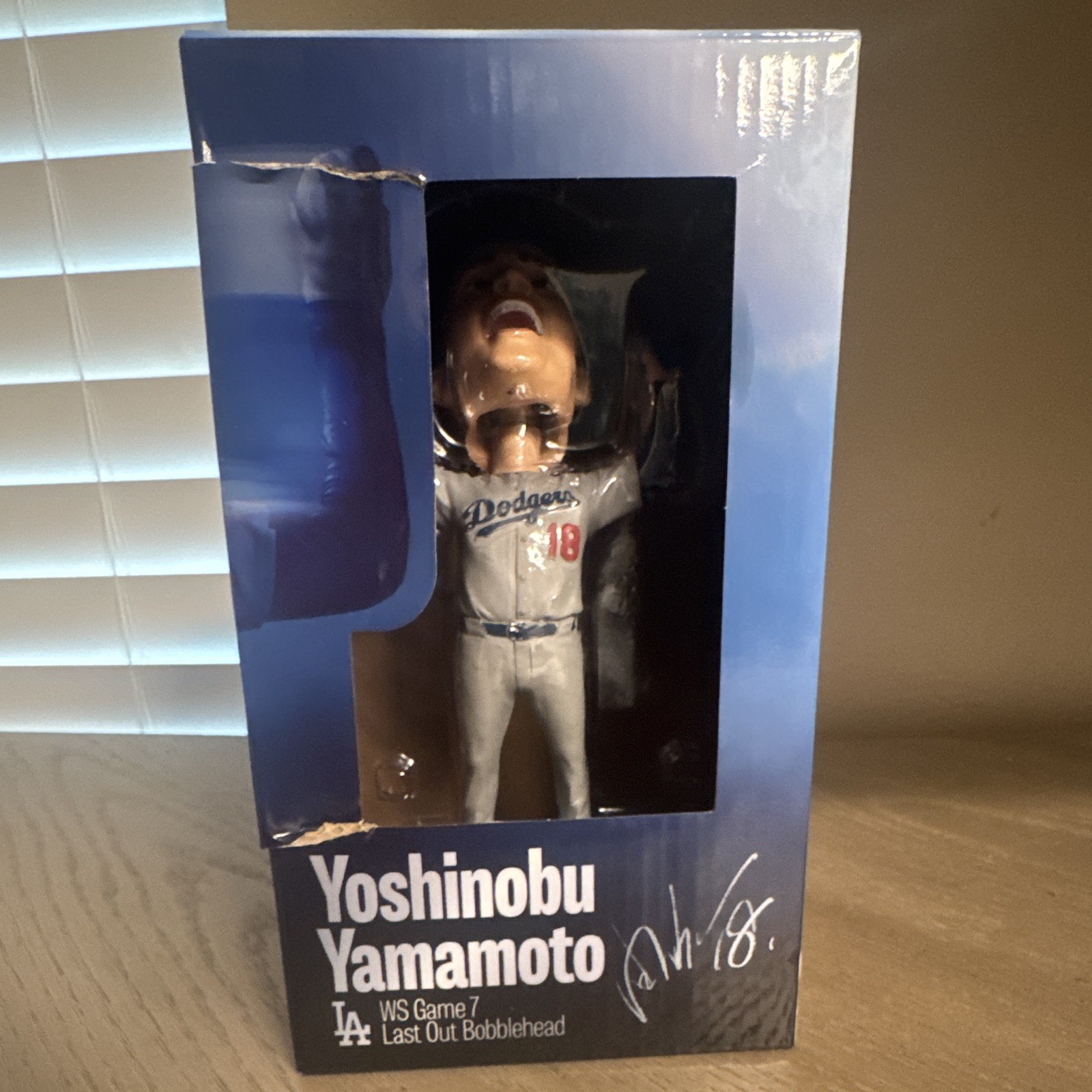 Los Angeles Dodgers Yoshinobu Yamamoto #18 WS Game 7 Last Out Boxed Bobblehead