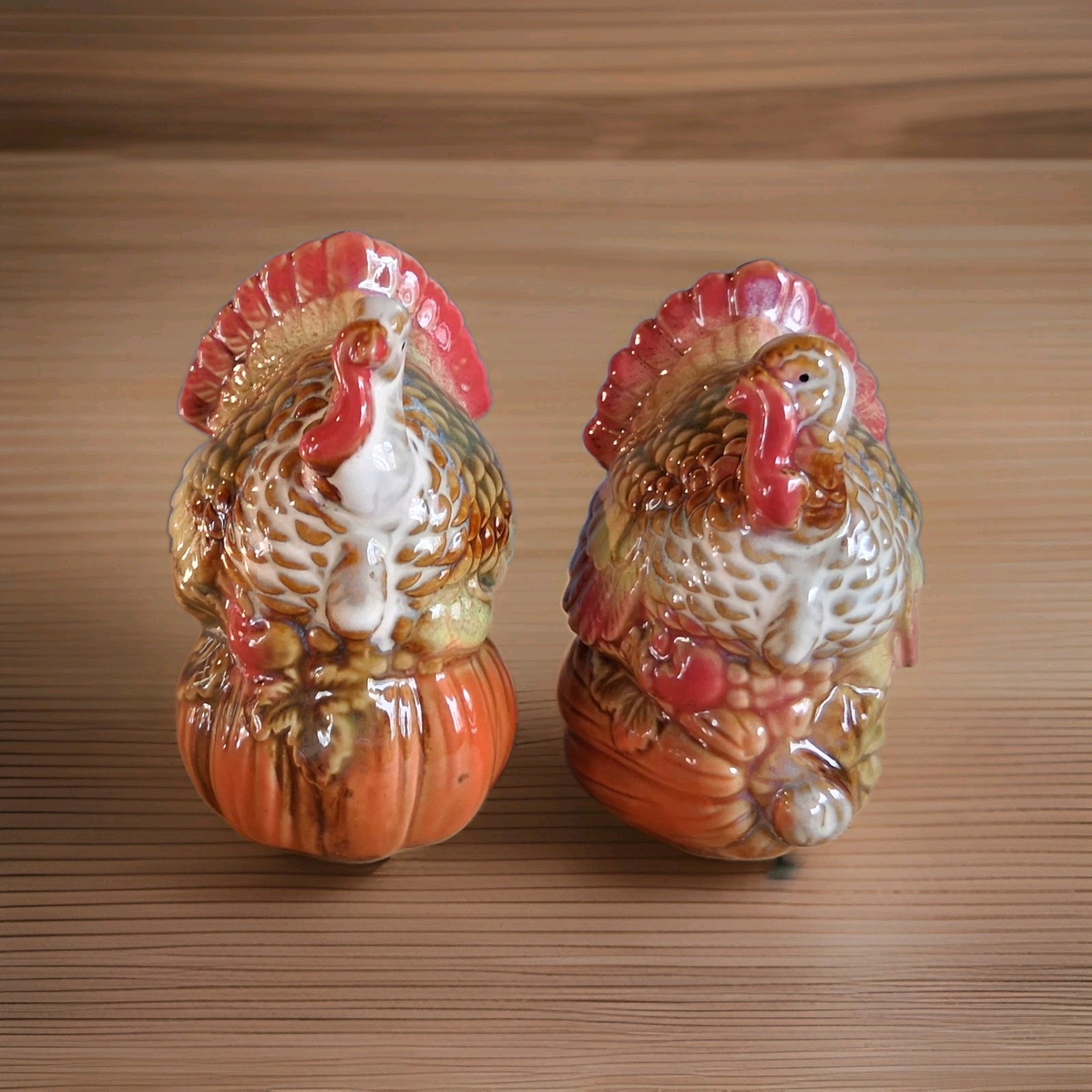New Fall Thanksgiving Turkey Salt & Pepper Shaker Set Glazed Stoneware