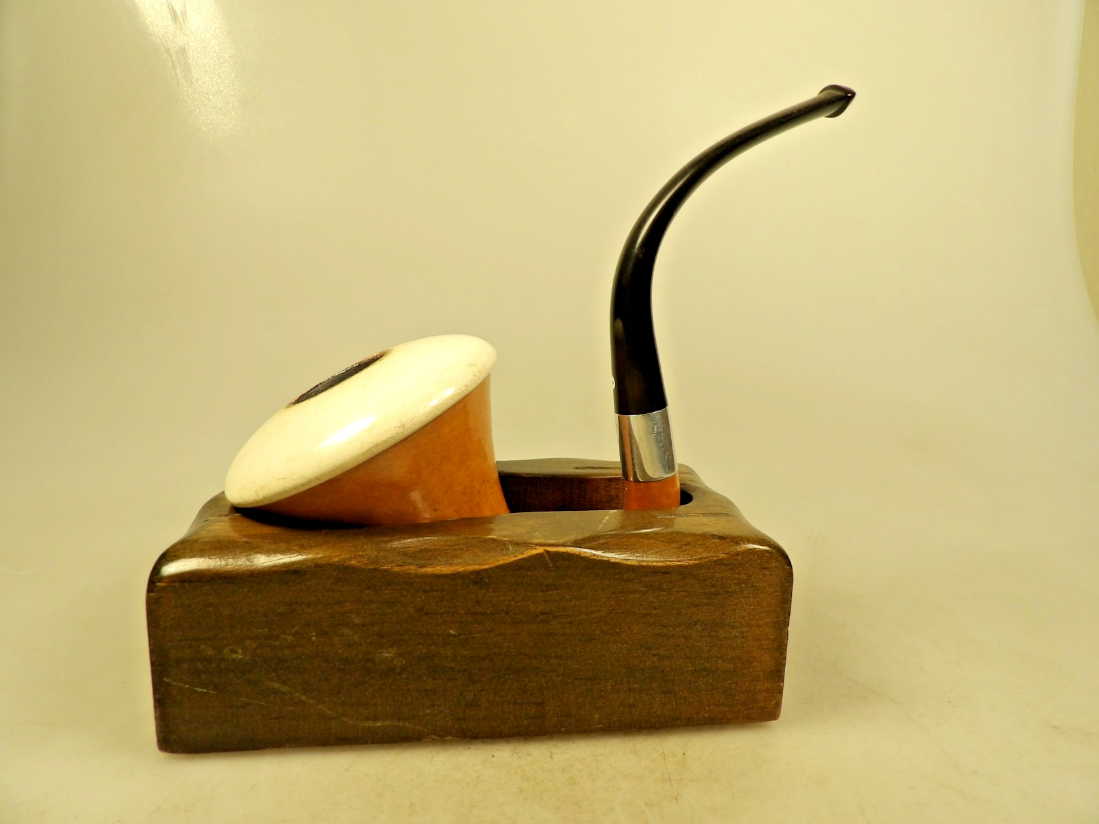 Solid American Spruce Calabash Pipe Tub Stand USA Made Largest Size Felt Bottom