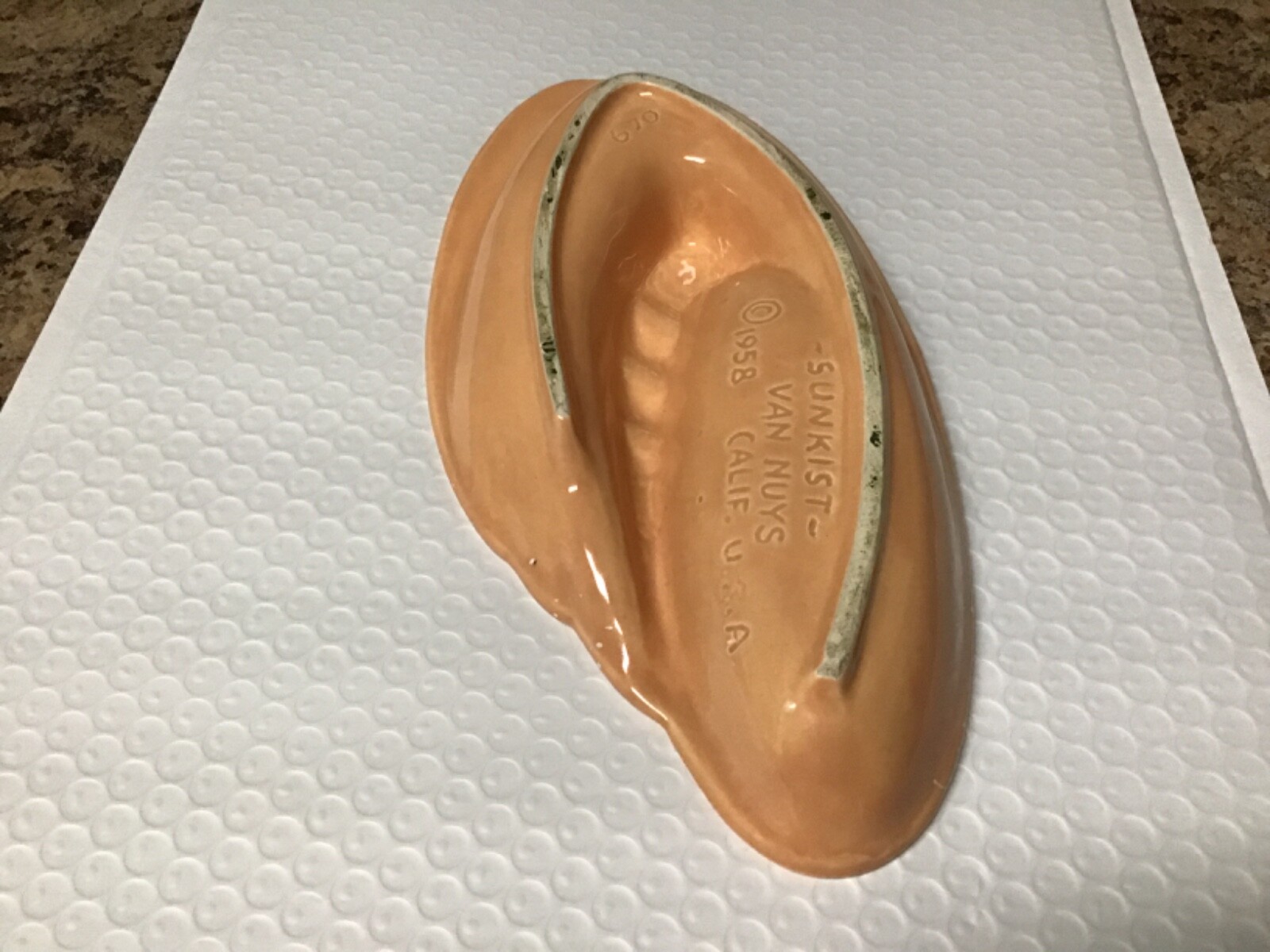 Vintage 1958 Sunkist Van Nuys Calif. U.S.A. Ceramic Glazed Ashtray #670