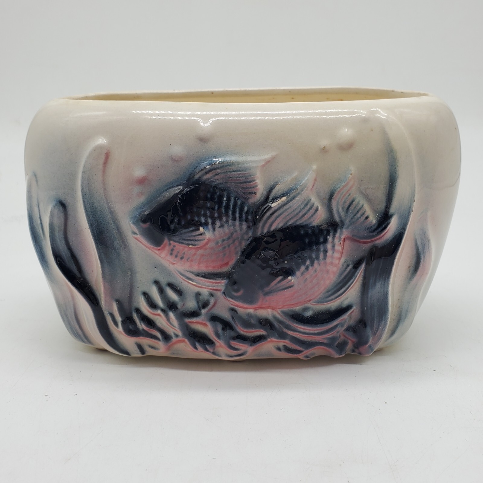 Royal Copely Fish Planter 3 1/2″ H x 6″ W x 3 2 3/4″ D Blue Pink