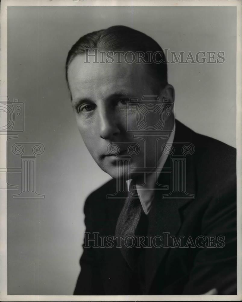 1950 Press Photo Dexter M. Kelzer of McGraw-Hill Publishing Co. – nef03096