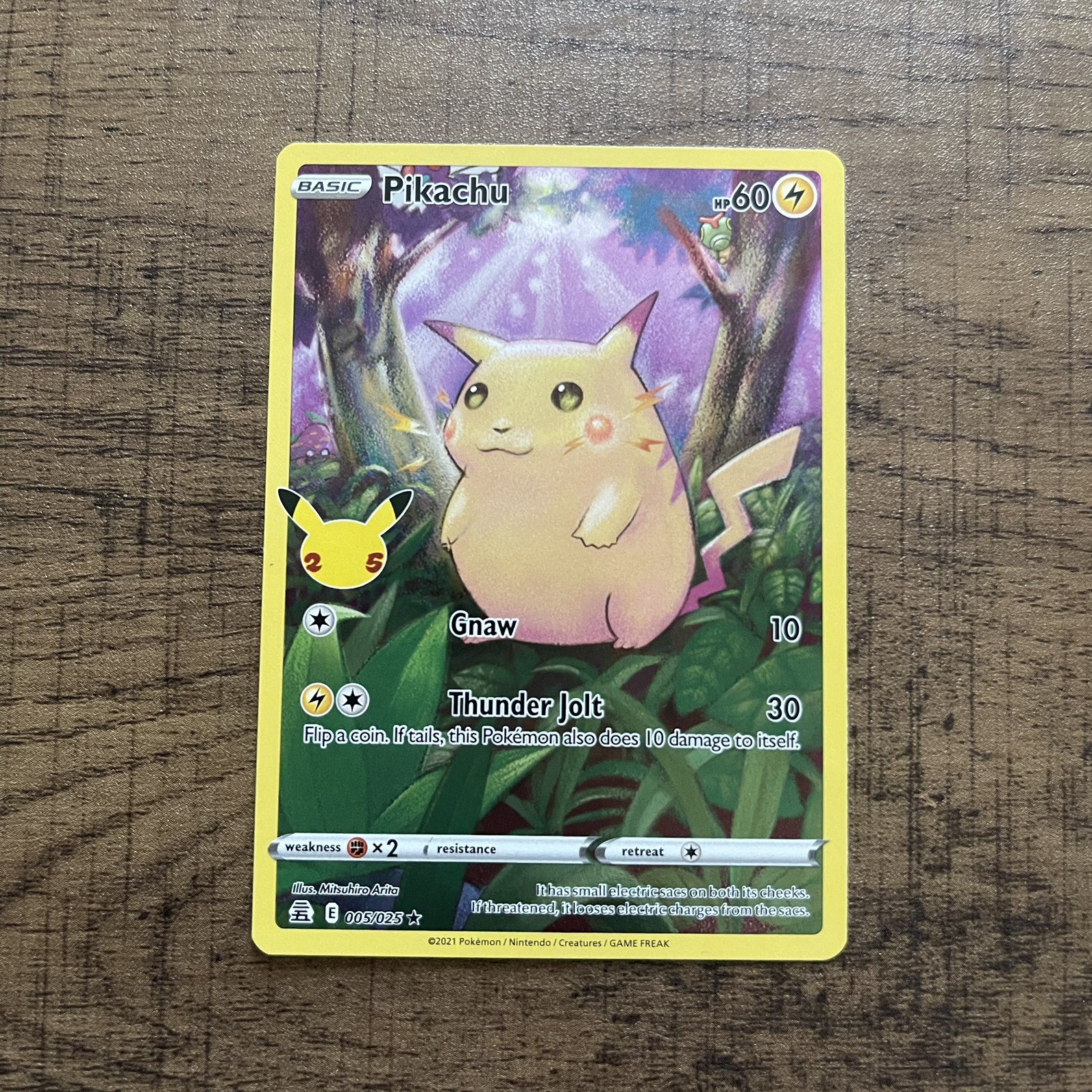 Pokémon TCG | Celebrations Pikachu 005/025 25th Anniversary Stamped