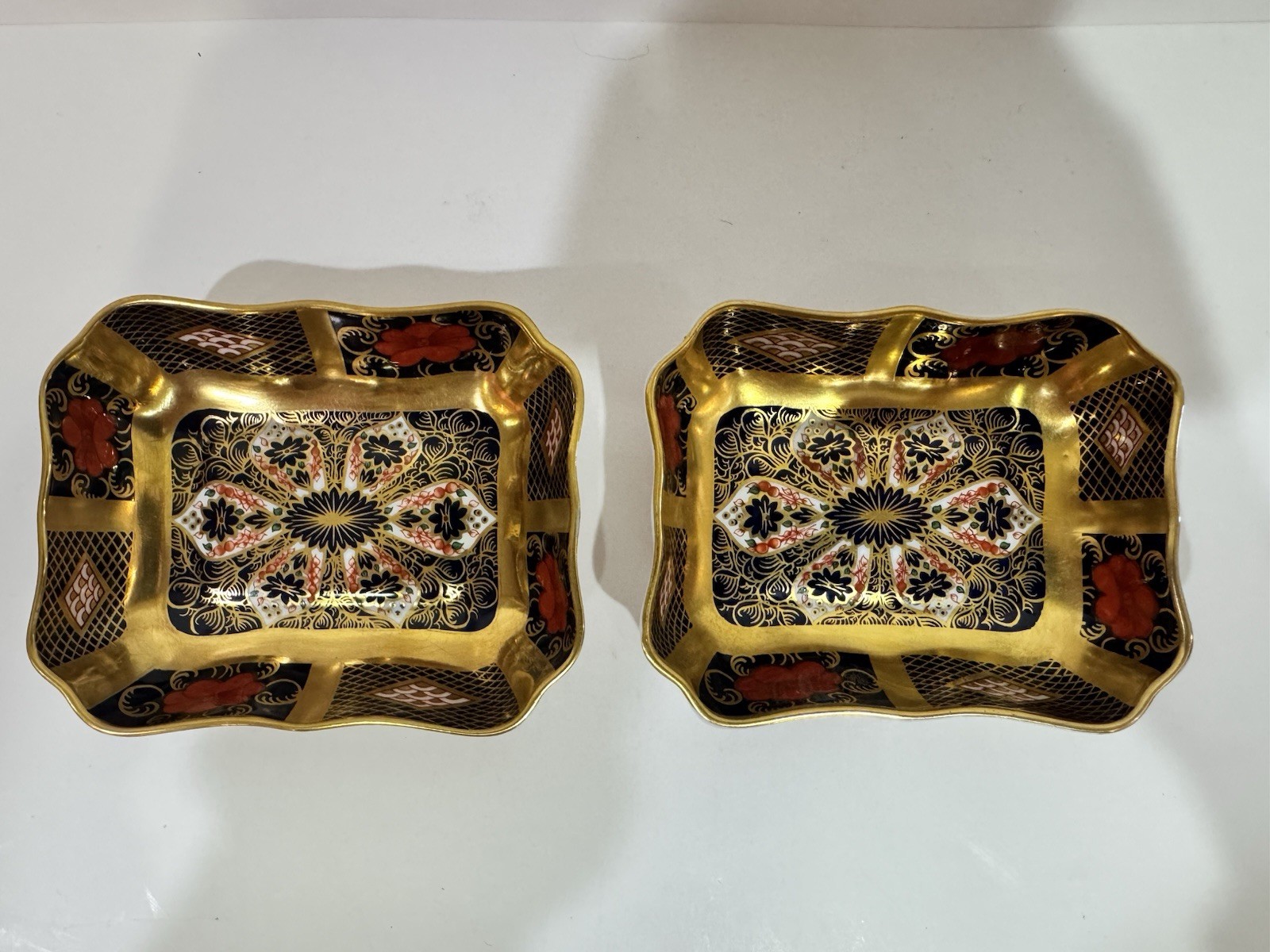 PAIR Royal Crown Derby Old Imari Solid Gold Band Trinket Dishes Pin Trays