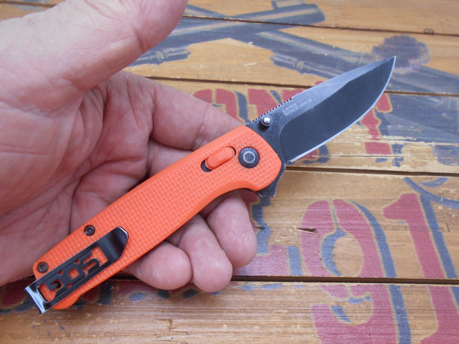 SOG Terminus XR Pocket Knife Plain Edge Blade Cryo D2 Limited Series