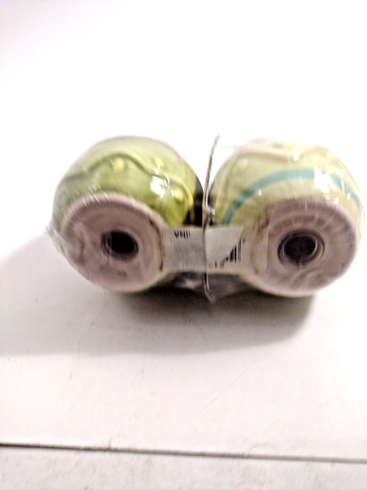 Salt & Pepper Easter Eggs Shaker Set Decorated Egg ,3″ Tall, Green.