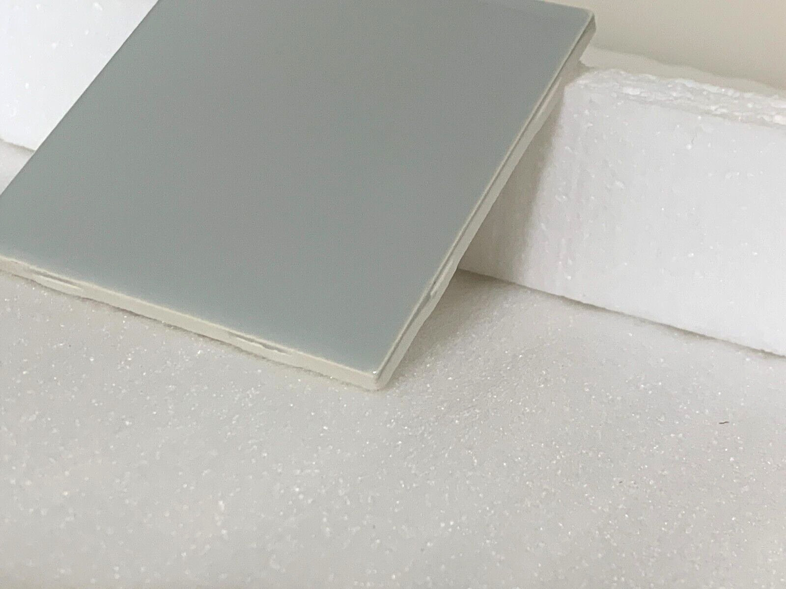VINTAGE NEW DALTILE Ceramic 4 1/4″ X 4 1/4″ Green SAGE #0140 GLOSS *10*pcs