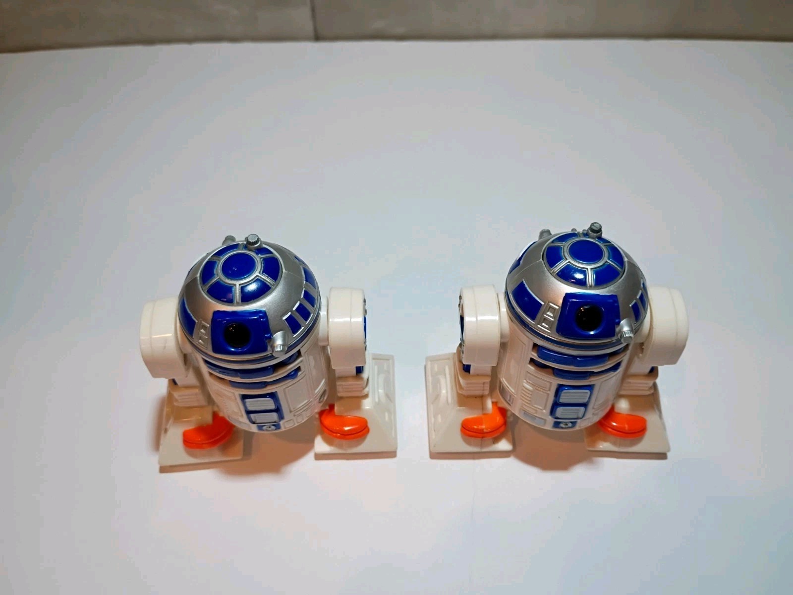 2004 HASBRO STAR WARS R2D2 ACTION FIGURE Lucas Film LTD *Lot Of Two*