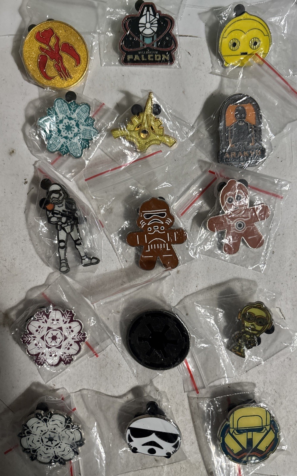 Disney Star Wars Only Pins lot of 15 !!!!!