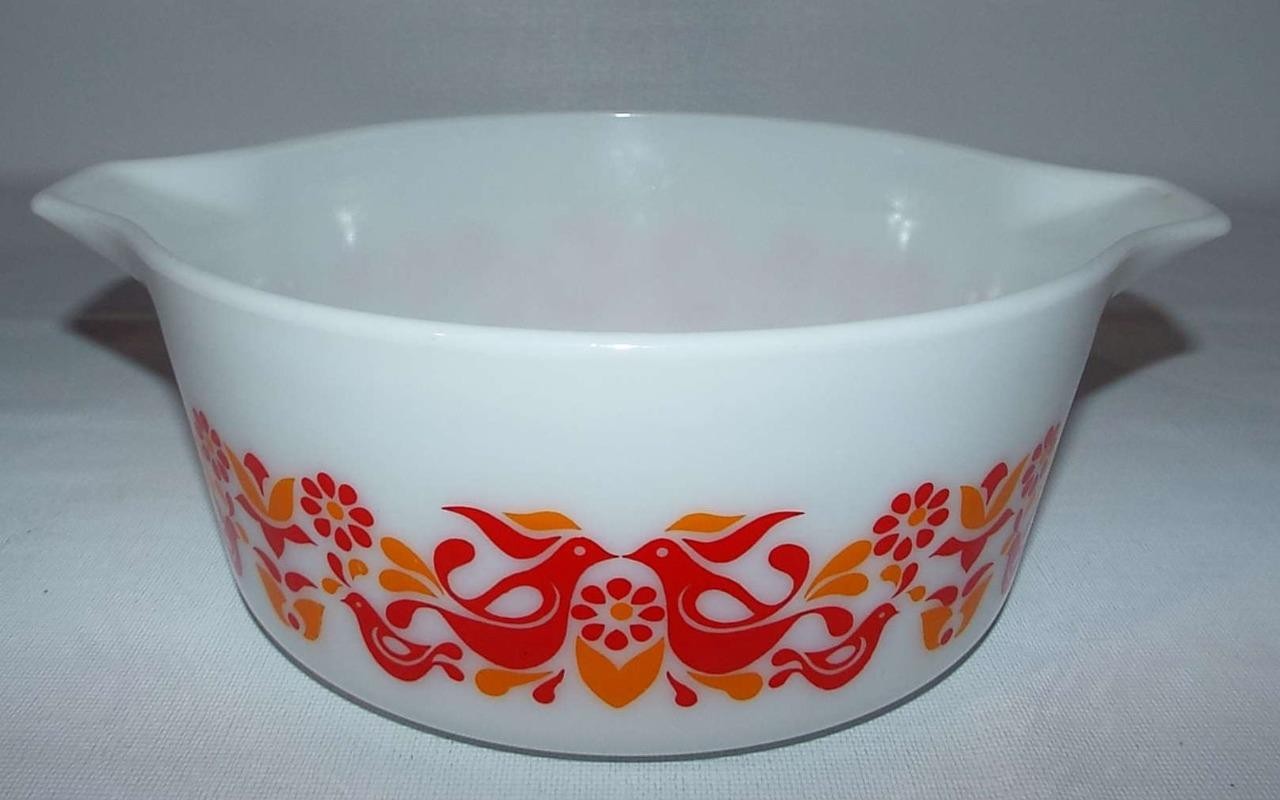 Pyrex Friendship Pattern Promo 475-B Casserole Dish 2.5qt NO LID Red Orange Bird