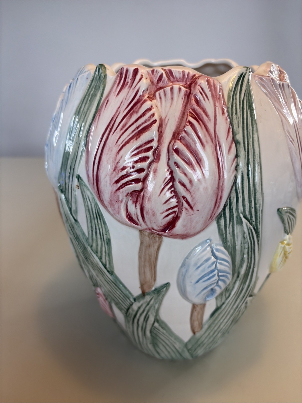 Vintage 80’s Fitz and Floyd Large Tulip Flowers Vase 10” Marked