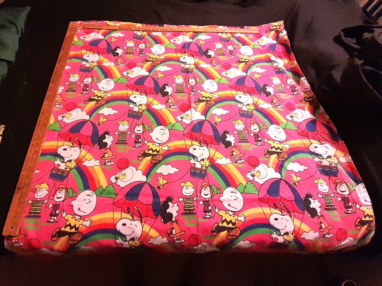 Vintage Peanuts Snoopy & Friends Rainbow Balloon Curtains 43″x68″