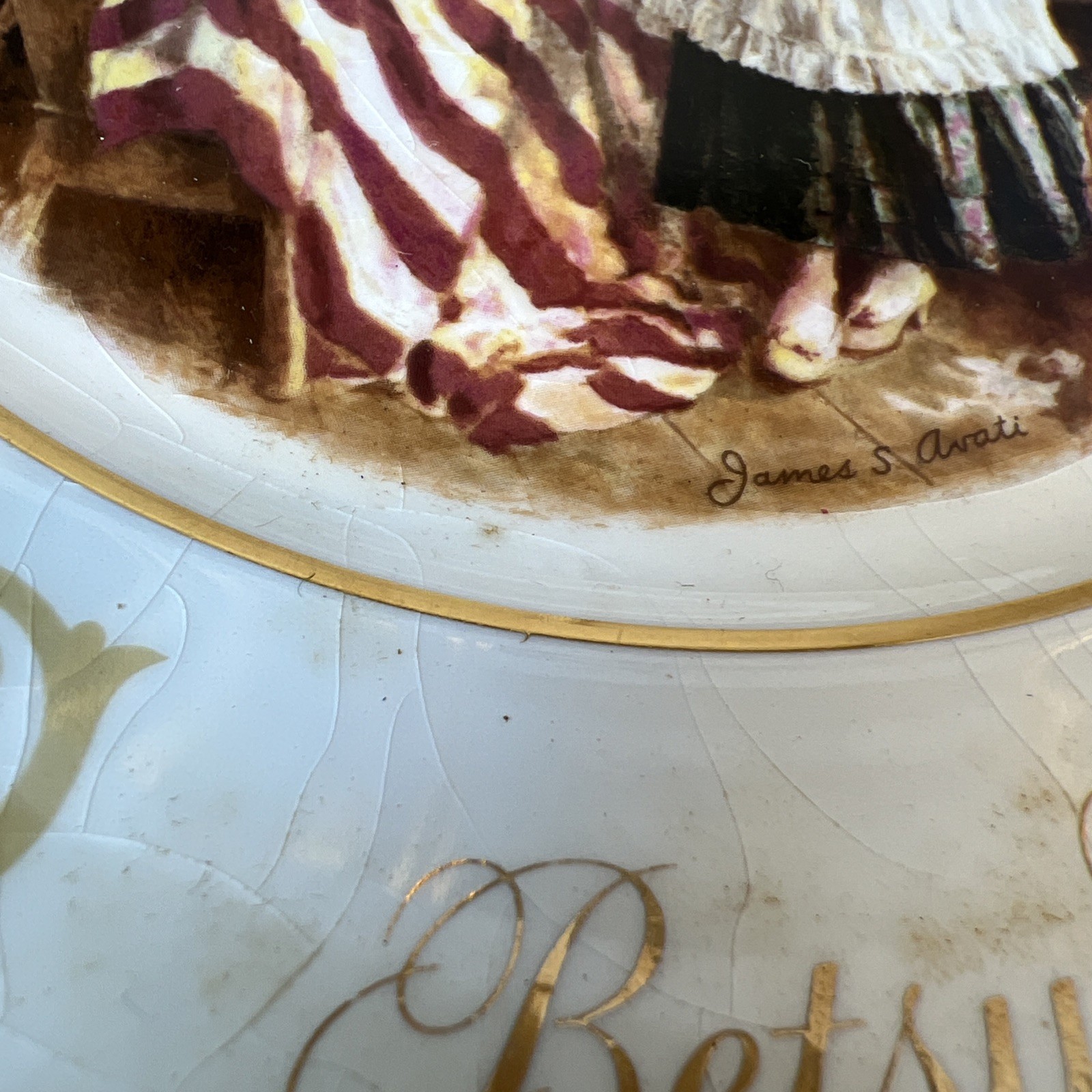 Vintage 1973 Collector’s Plate “BETSY ROSS” Plate by Avon 8.75″ Wedgwood XBHEU