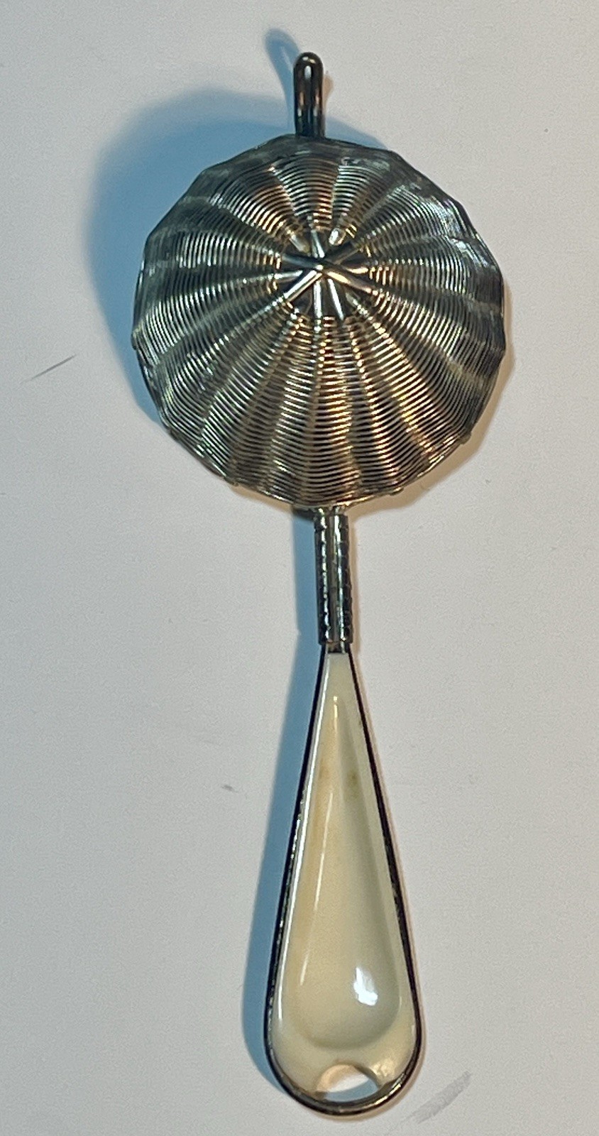 Vintage Round Metal Mesh Strainer, Silver w/ White Plastic Handle, 7 in Long