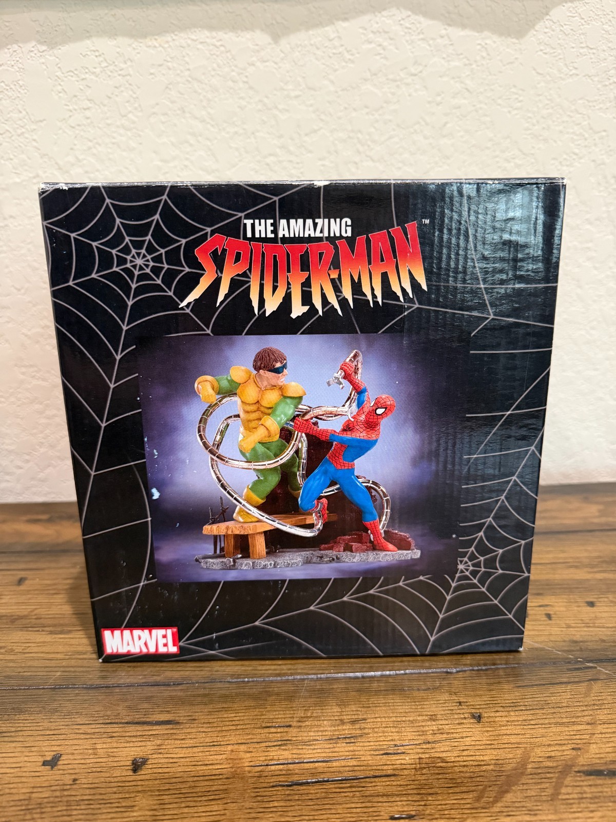 Spider-Man VS Doctor Octopus : Marvel Ltd Statue Hamilton Action Fight Scene NIB