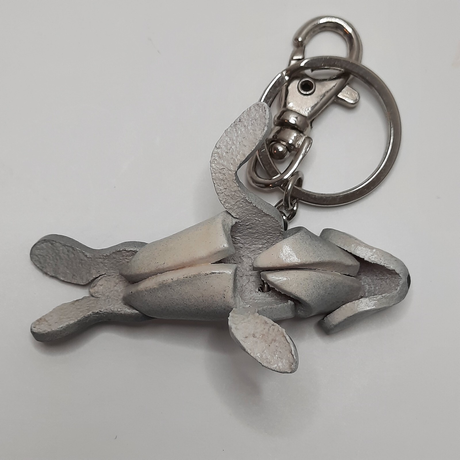 Gray Seal WildLife Keychain Leather Animal Key Holder Adult Teen School Driver