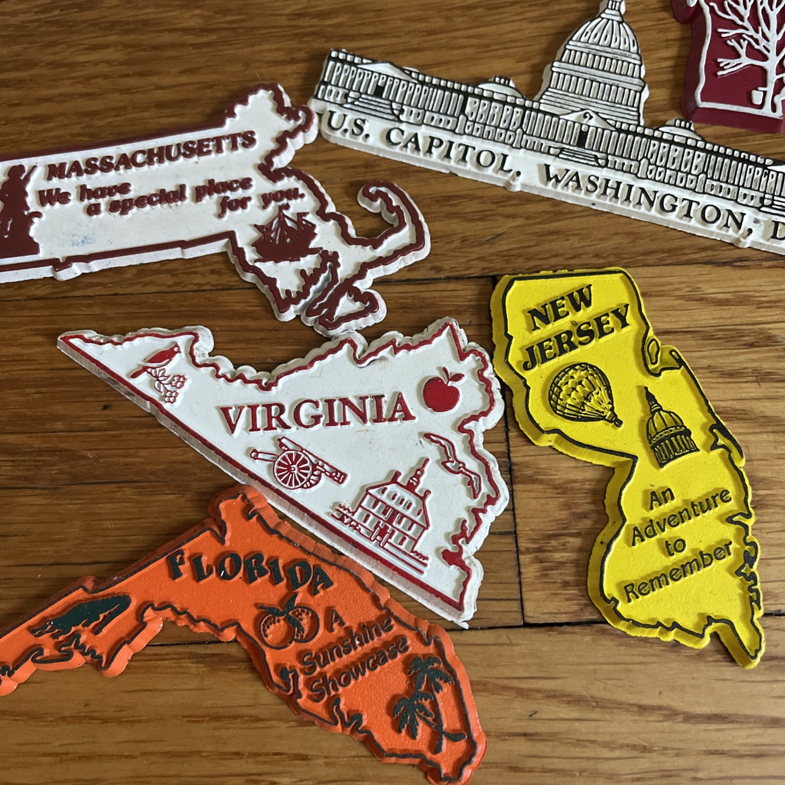 Vtg Rubber 14 US State Souvenir Magnets Magnetic Collectables LTD USA Made