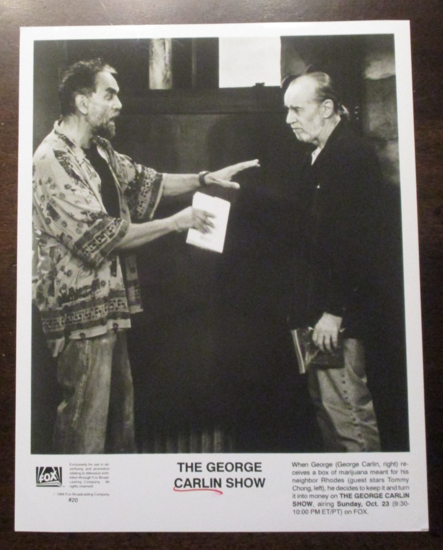 PRESS PROMO PHOTO 1994 TV THE GEORGE CARLIN SHOW WITH TOMMY CHONG B&W 8X10 Y476