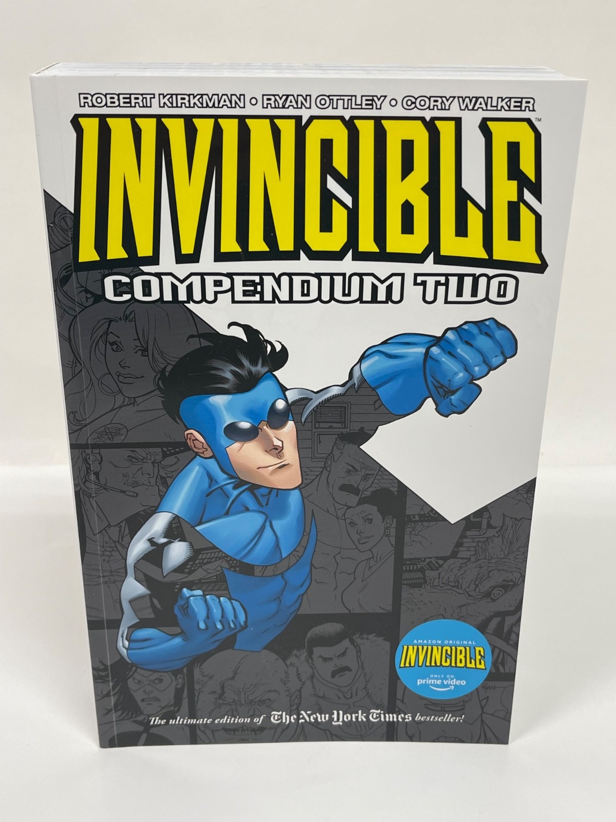Invincible Compendium Two 2 Robert Kirkman Image Comics TPB Paperback
