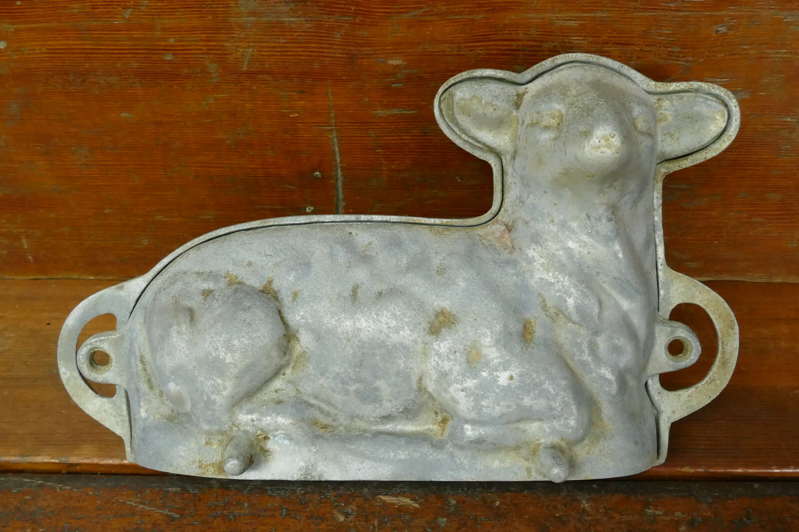 Vintage Unmarked Cast Aluminum LAMB SHEEP 2 Piece Chocolate Candy Cake Mold