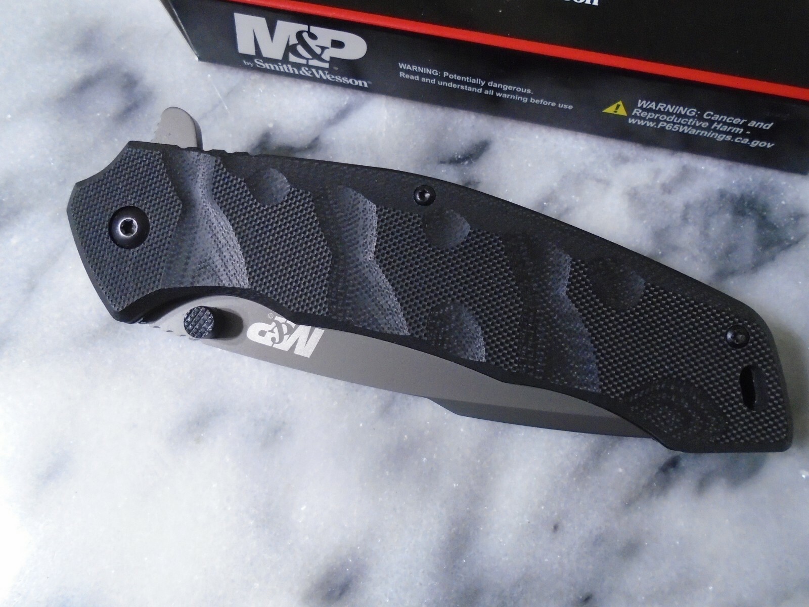 Smith & Wesson M&P Assisted Open Special Ops Tanto Pocket Knife 9Cr18MoV 9.25″
