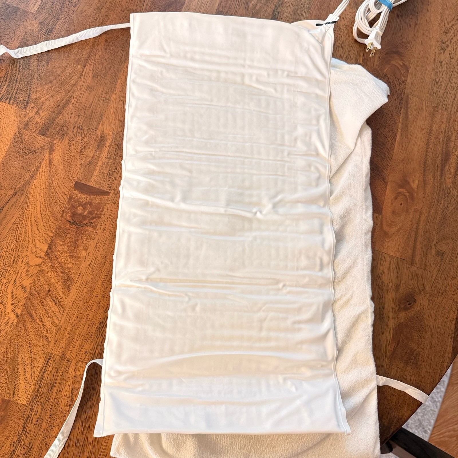 Vintage Northern Electric Heating Pad Wetproof Three Multi Heat NECO-834 12″x23″