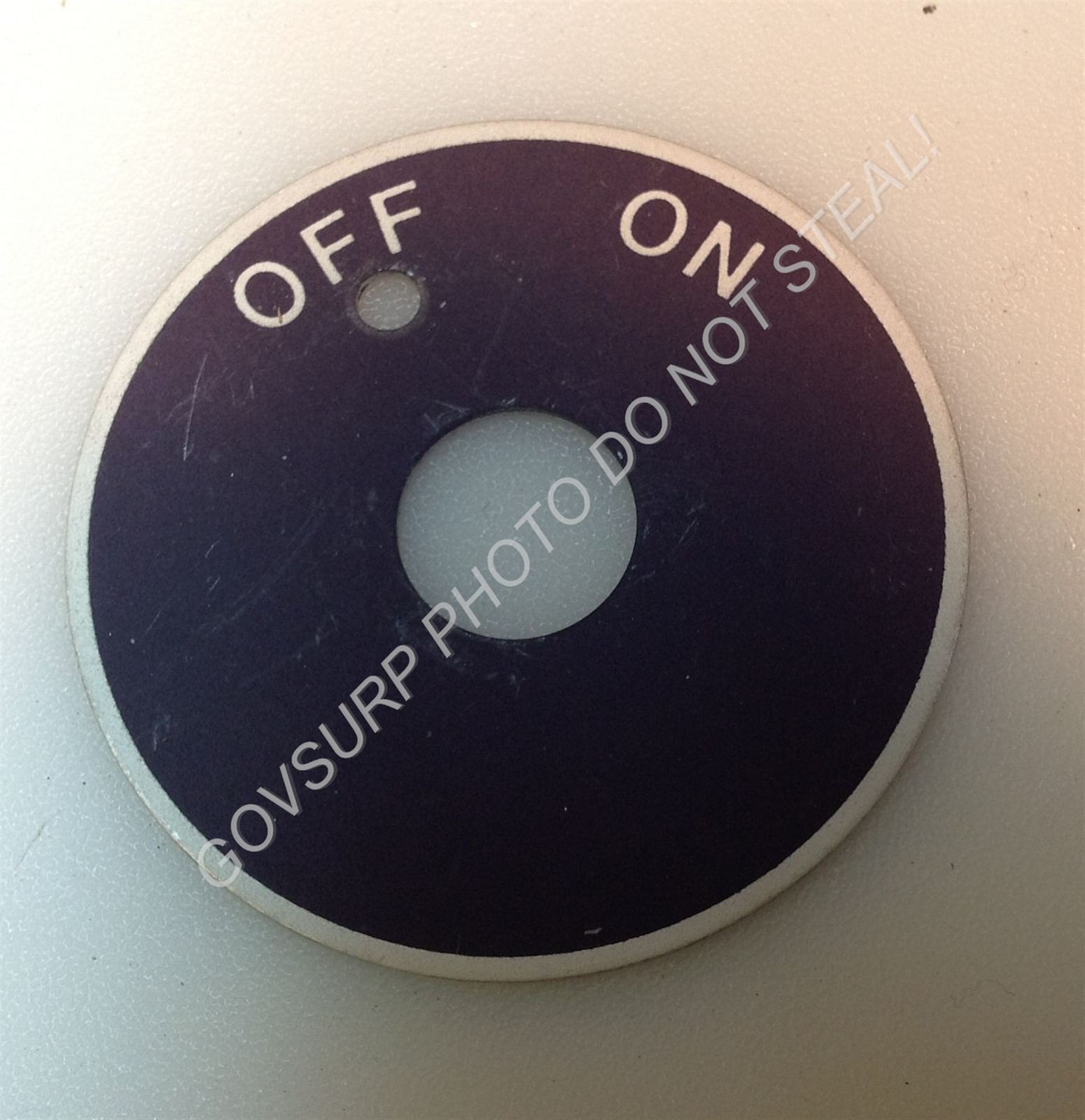 ON OFF PLATE M-SERIES M151 MUTT M38 M38A1 M170 M37 M715 M422 2920-00-179-4524