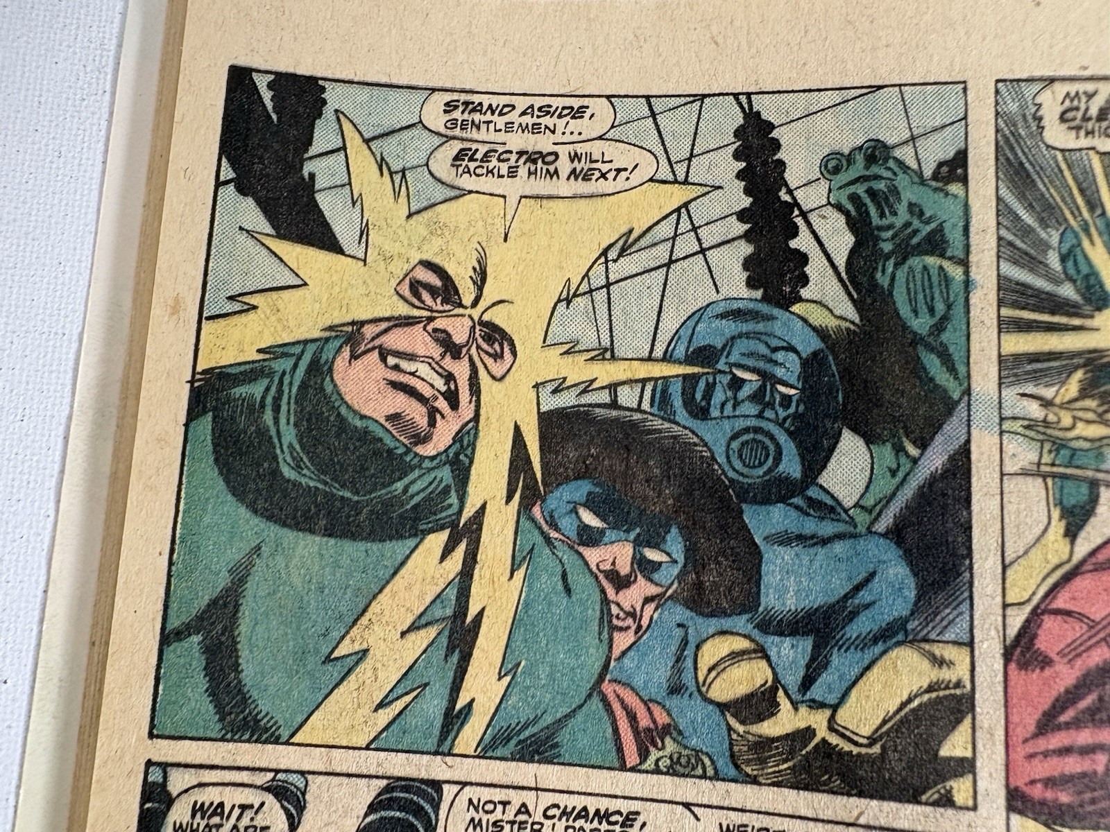 Giant-Size Daredevil #1 (1975) See The Man Without Fear Battle As Never Before!
