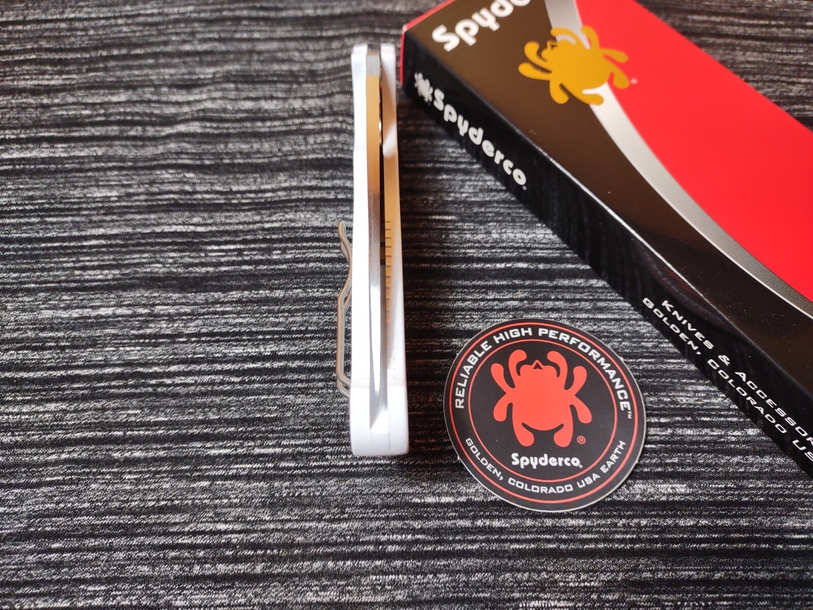 🔥Spyderco GP Knives Exclusive Manix 2 LW – White FRCP – Satin Rex 45–