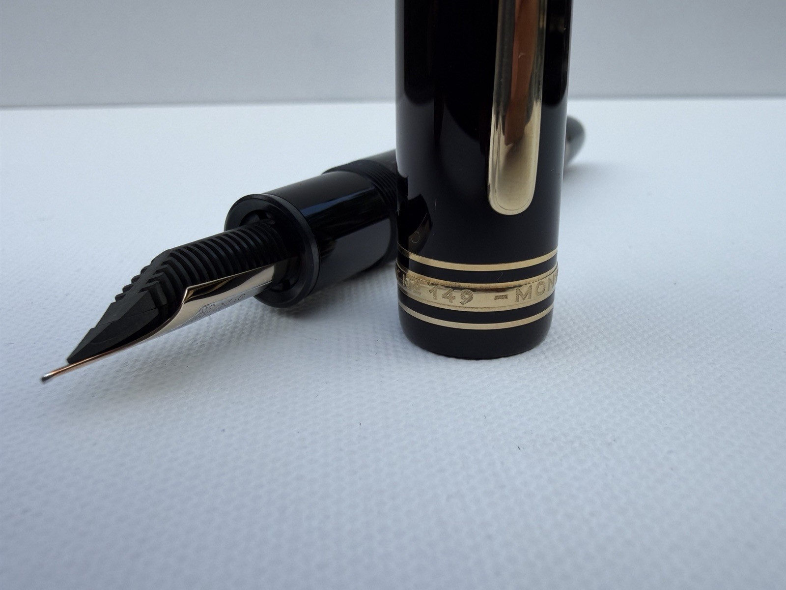 Vintage Montblanc Meisterstück 149 Fountain Pen 14K Gold Fine Nib | Germany
