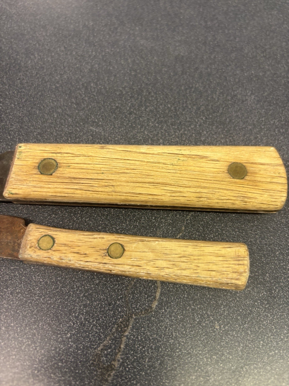 Vintage OLD HICKORY Knives Tru-Edge Ontario Knife Co Rustic Farm Lot of 2