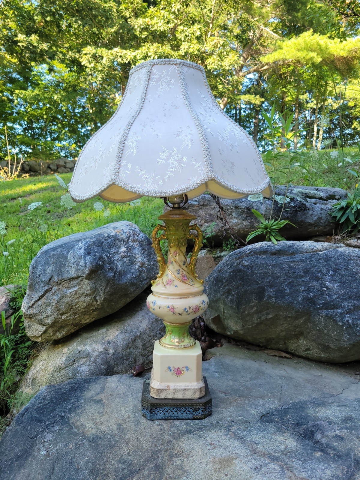 28″ vintage Italian Capodimonte-style urn table lamp – Shade Not Included