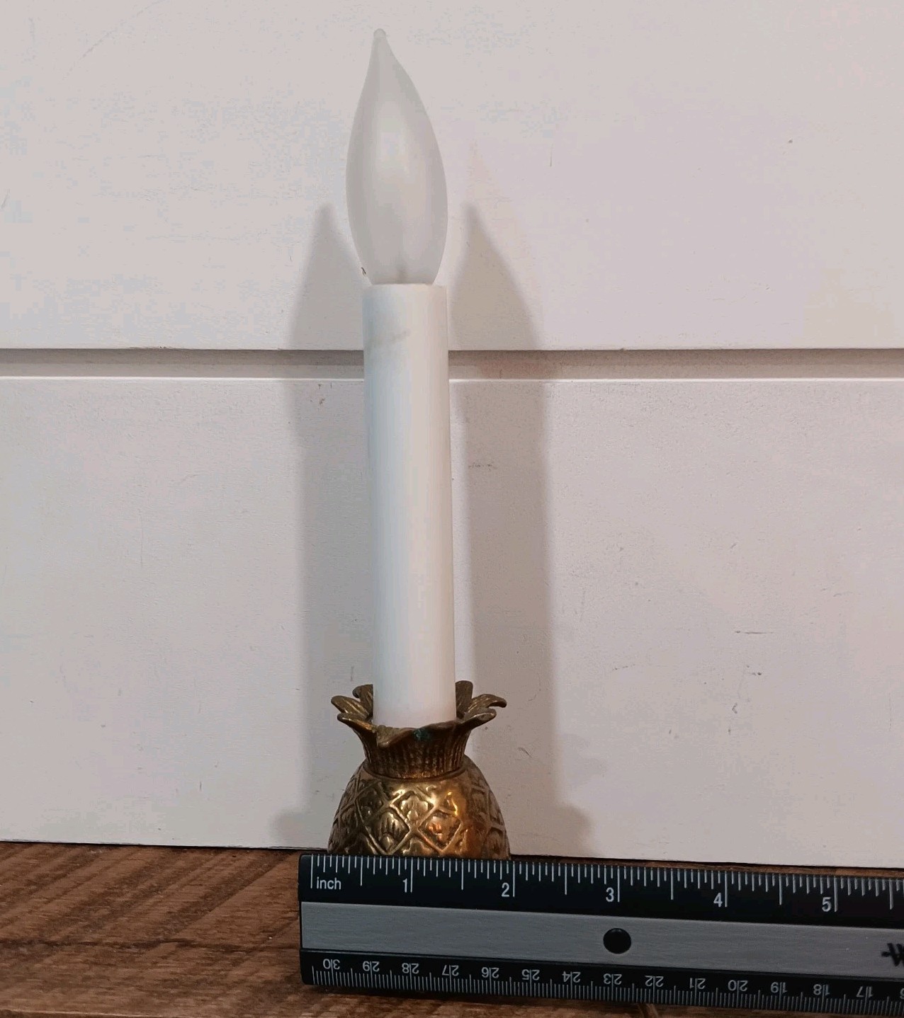 VTG Brass Pineapple Electric Candlestick Table or Window Lamp MCM Retro WORKS