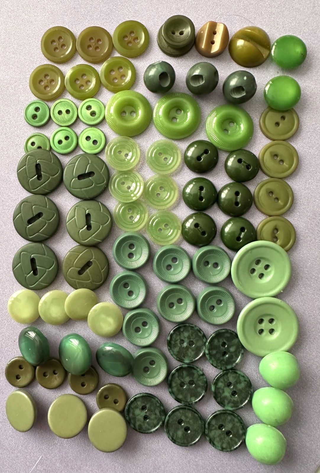 Mixed Lot 79 VTG Buttons – Bakelite, Catalin, Celluloid, Pressed Paper, Plastic