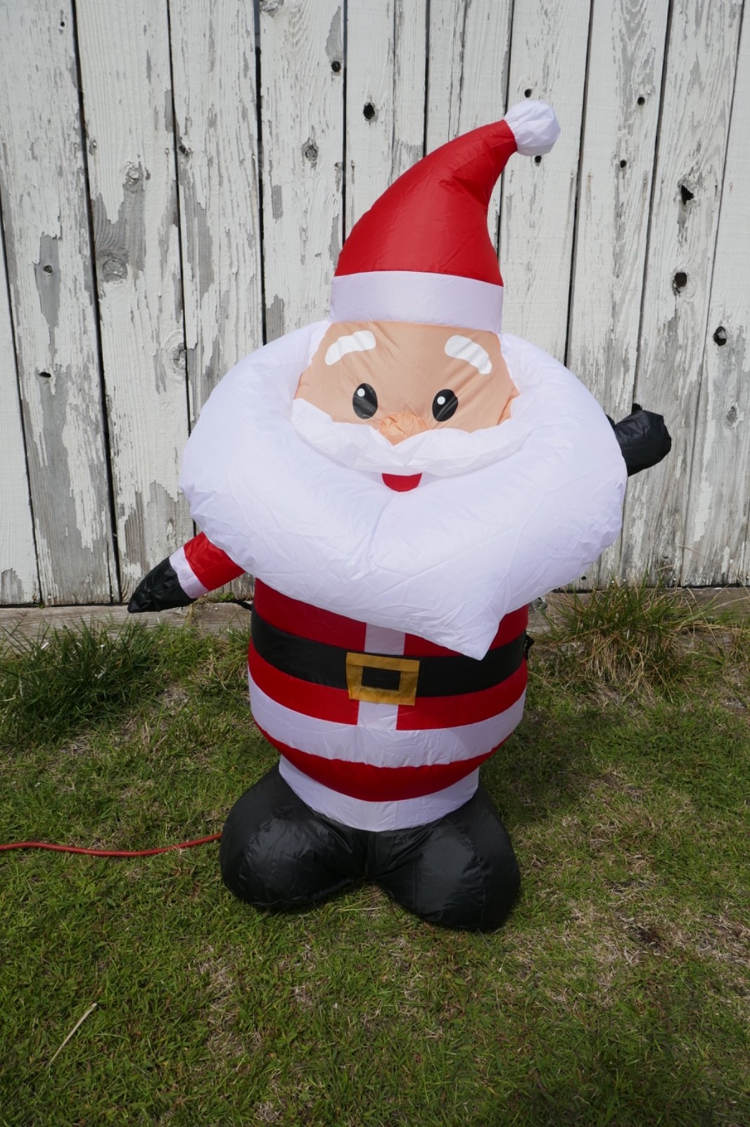 Holiday Time Airblown Inflatable Santa Christmas Yard Decor 4ft Tall