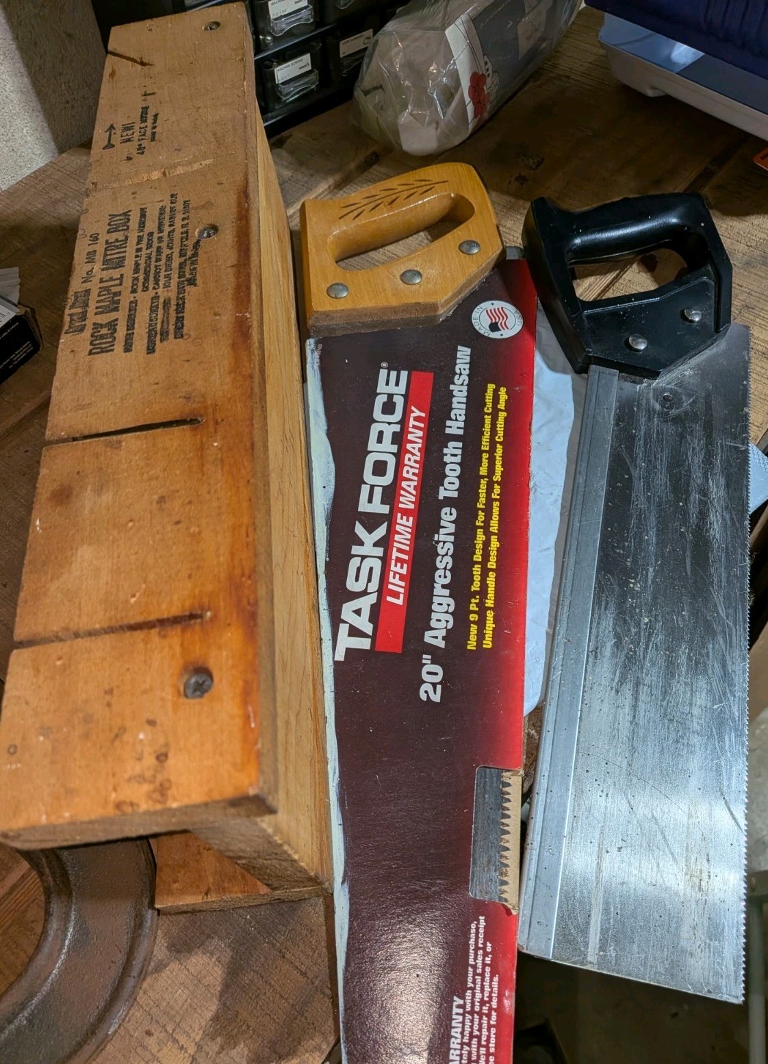 Lot of 3) TASK FORCE 20” AGGRESSIVE TOOTH HANDSAW, Great Neck Mitre Box, & Hand
