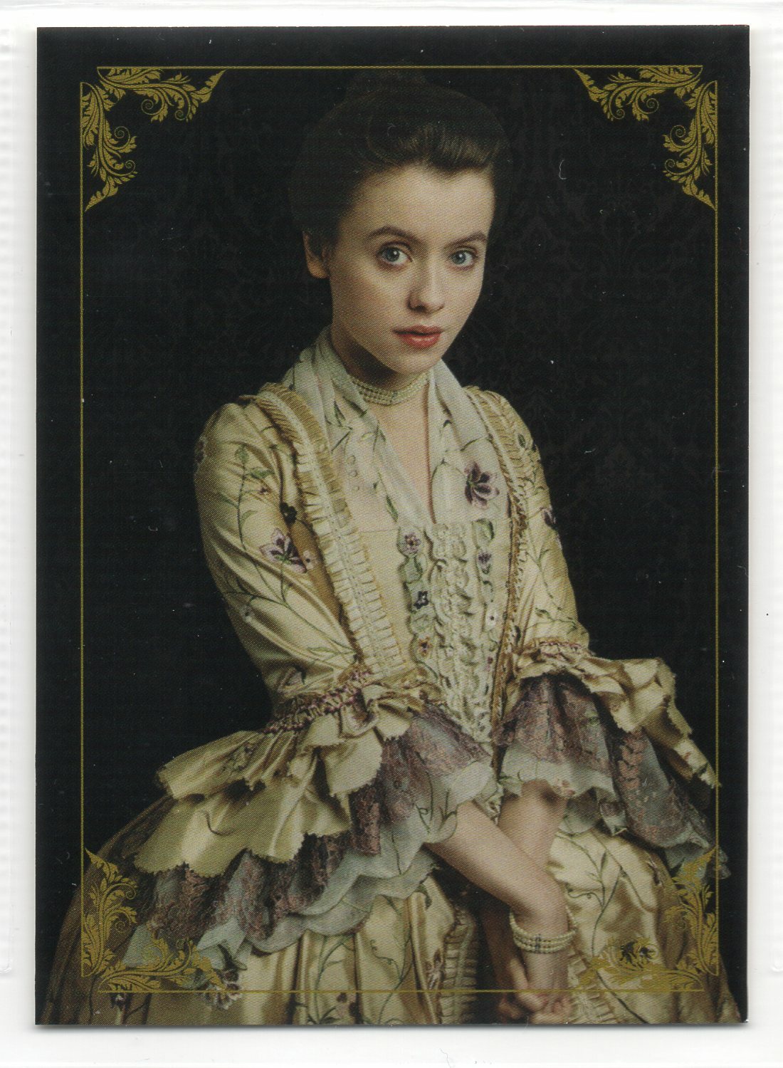 Outlander Season 2 Character Bios RAINBOW FOIL VARIANT Insert C8 / MARY HAWKINS